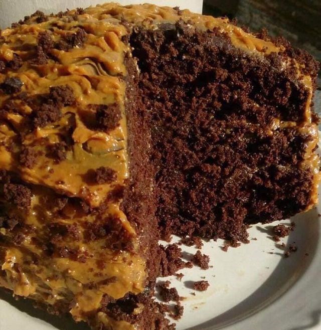 Chocolate Cake with Caramel Filling